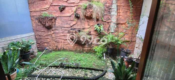 For Sale! Premium House LT 192m2 Desain Modern di Ciganjur For Sale! Premium House LT 192m2 Desain Modern di Ciganjur