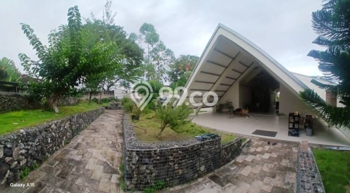 Vila Potensial Kawasan , Dimensi 2495m2m², Lingkungan Nyaman untuk keluarga Vila Potensial Kawasan , Dimensi 2495m2m², Lingkungan Nyaman untuk keluarga
