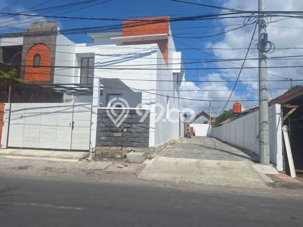 Hunian Elit LB 125m2 Siap Huni Desain Elegan di Renon, Denpasar Hunian Elit LB 125m2 Siap Huni Desain Elegan di Renon, Denpasar