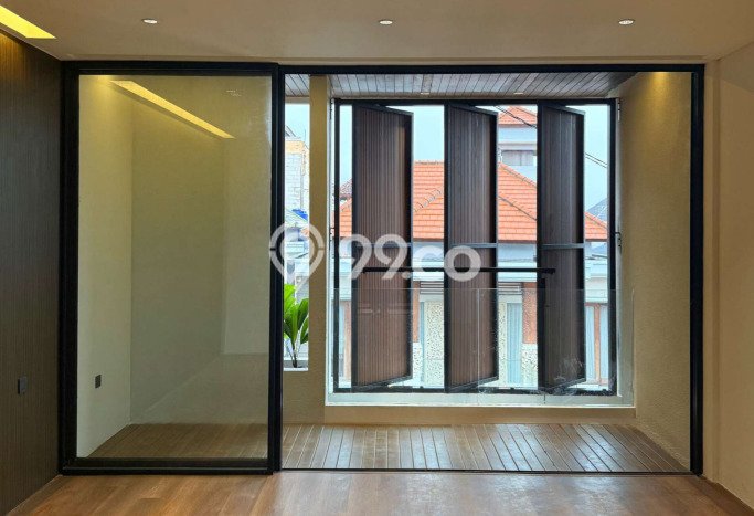 Jual Rumah Mewah Megah Dengan View Cantik di Renon, Denpasar Jual Rumah Mewah Megah Dengan View Cantik di Renon, Denpasar