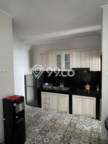 Rumah Elit LB 250m2 Siap Pakai Desain Elegan di Kerobokan, Badung Rumah Elit LB 250m2 Siap Pakai Desain Elegan di Kerobokan, Badung
