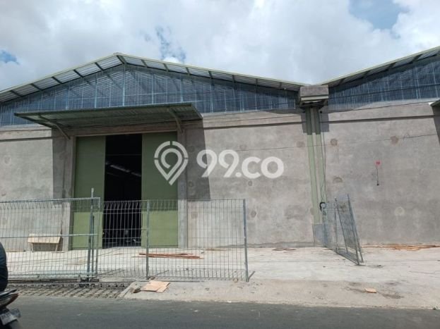 Unit Gudang Disewa Lokasi Denpasar Utara, Denpasar Spesifikasi Luas Bangunan 1440m2 Unit Gudang Disewa Lokasi Denpasar Utara, Denpasar Spesifikasi Luas Bangunan 1440m2