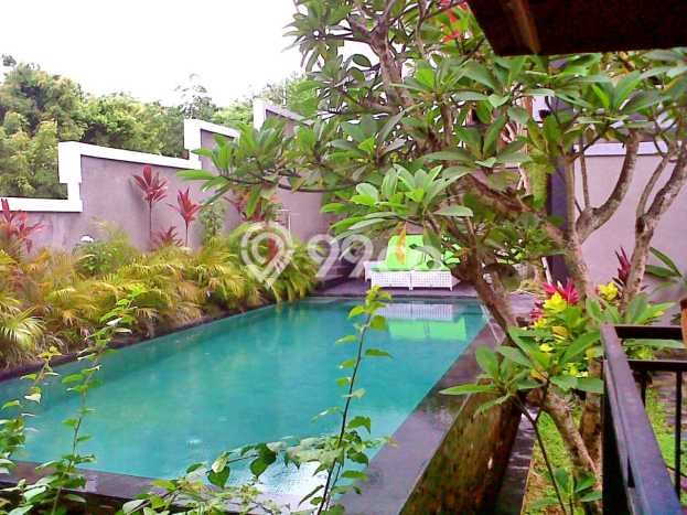 For Sale! Luxury House LT 218m2 Desain Elegan di Benoa For Sale! Luxury House LT 218m2 Desain Elegan di Benoa