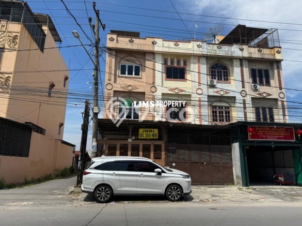 Ruko Dijual Lokasi Emas di Medan Perjuangan Luas 70m2 Ruko Dijual Lokasi Emas di Medan Perjuangan Luas 70m2
