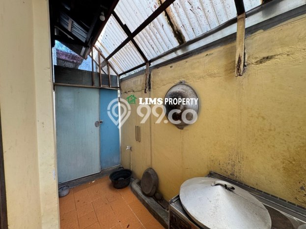 Siap Huni Hunian Elit 6 Kamar di Medan Selayang Dekat ke Mana Pun Siap Huni Hunian Elit 6 Kamar di Medan Selayang Dekat ke Mana Pun