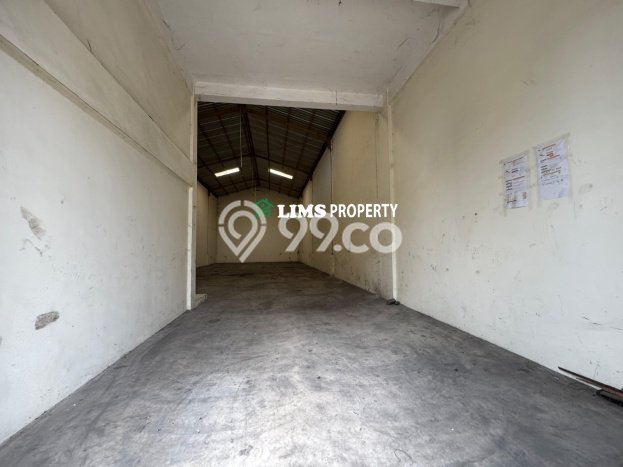 Lokasi Strategis! Dijual Gudang Bisnis di Tanjung Morawa, Deli Serdang Kondisi Bagus Lokasi Strategis! Dijual Gudang Bisnis di Tanjung Morawa, Deli Serdang Kondisi Bagus