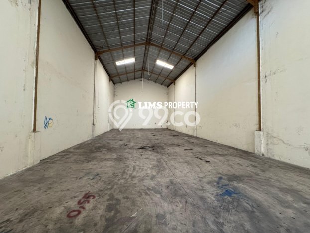 Lokasi Strategis! Dijual Gudang Bisnis di Tanjung Morawa, Deli Serdang Kondisi Bagus Lokasi Strategis! Dijual Gudang Bisnis di Tanjung Morawa, Deli Serdang Kondisi Bagus
