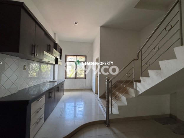 Ruko Dijual Lokasi Emas di Medan Perjuangan Luas 70m2 Ruko Dijual Lokasi Emas di Medan Perjuangan Luas 70m2