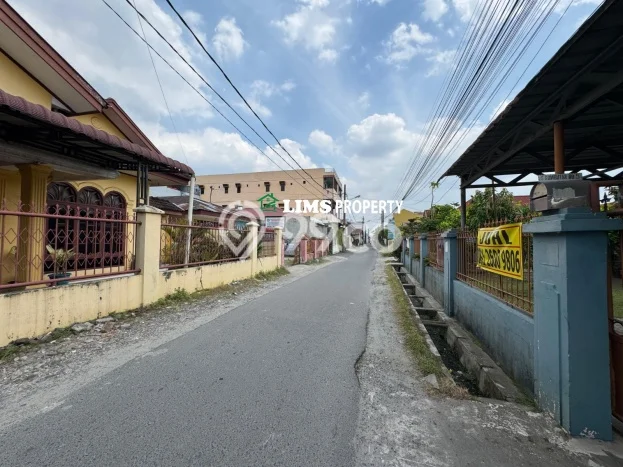 Siap Huni Hunian Elit 6 Kamar di Medan Selayang Dekat ke Mana Pun Siap Huni Hunian Elit 6 Kamar di Medan Selayang Dekat ke Mana Pun