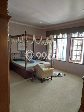 Dijual Rumah Luas Elegan Dengan View Eksklusif di Geger Kalong, Bandung Dijual Rumah Luas Elegan Dengan View Eksklusif di Geger Kalong, Bandung