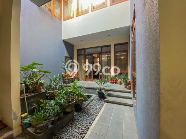 Jual Rumah Luas Megah Dengan View Eksklusif di Turangga, Bandung Jual Rumah Luas Megah Dengan View Eksklusif di Turangga, Bandung
