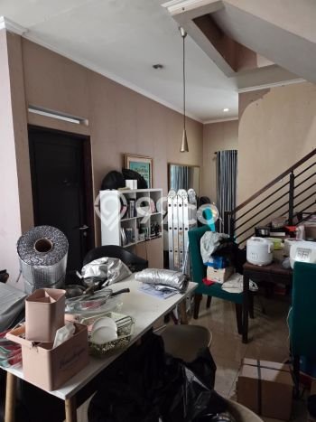 Hunian Cantik Minimalis Lb 120m2 di Arcamanik, Bandung Hunian Cantik Minimalis Lb 120m2 di Arcamanik, Bandung