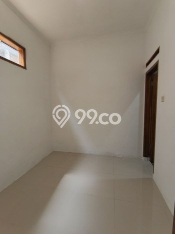 Dijual Hunian Rumah Terawat 3 Kamar di Soekarno Hatta, Bandung Dijual Hunian Rumah Terawat 3 Kamar di Soekarno Hatta, Bandung