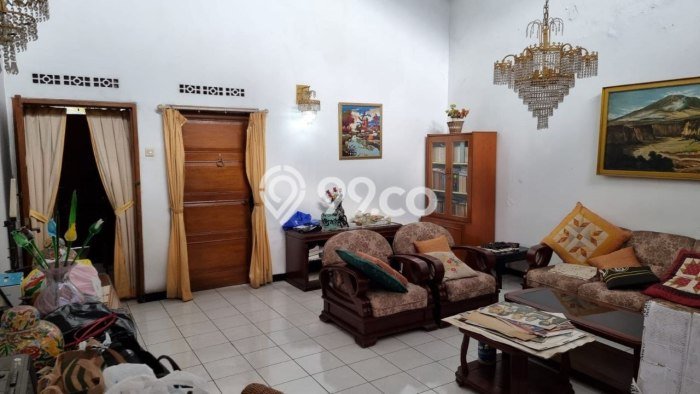 For Sale! Luxury House LT 787m2 Desain Modern di Setiabudi For Sale! Luxury House LT 787m2 Desain Modern di Setiabudi