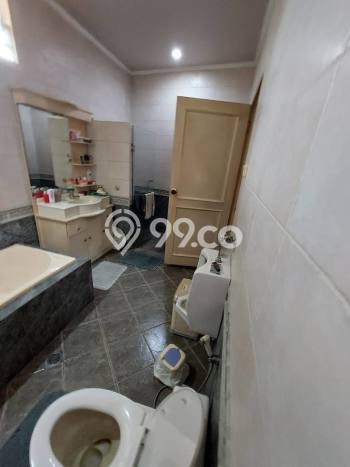 Dijual Rumah Luas Elegan Dengan View Eksklusif di Geger Kalong, Bandung Dijual Rumah Luas Elegan Dengan View Eksklusif di Geger Kalong, Bandung