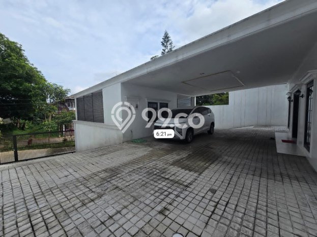 Rumah Elit Modern Siap Huni di Geger Kalong Bandung Rumah Elit Modern Siap Huni di Geger Kalong Bandung