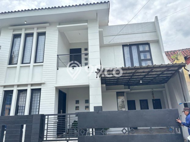 Dijual Hunian Rumah Terawat 3 KT di Buah Batu, Bandung Dijual Hunian Rumah Terawat 3 KT di Buah Batu, Bandung