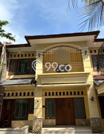 Rumah Elit LB 339m2 Siap Pakai Desain Elegan di Merdeka, Bandung Rumah Elit LB 339m2 Siap Pakai Desain Elegan di Merdeka, Bandung