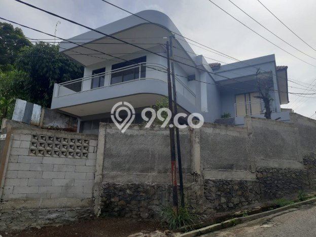Rumah Elit Modern Tanpa Renovasi di Cipaku Bandung Rumah Elit Modern Tanpa Renovasi di Cipaku Bandung