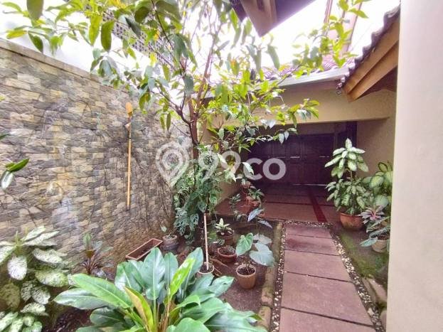 Rumah Modern 3 Kamar LT 325m2 di Pasteur Rumah Modern 3 Kamar LT 325m2 di Pasteur