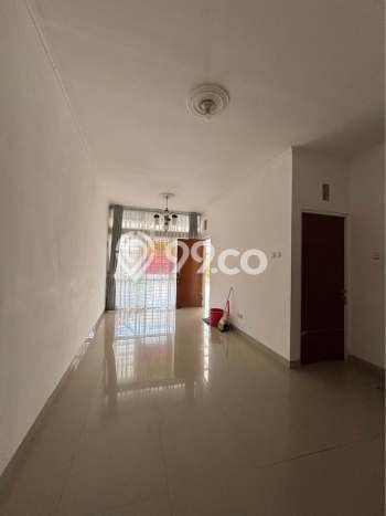 For Sale Rumah 3 Kamar Lokasi Strategis Nyaman dan Strategis di Antapani For Sale Rumah 3 Kamar Lokasi Strategis Nyaman dan Strategis di Antapani