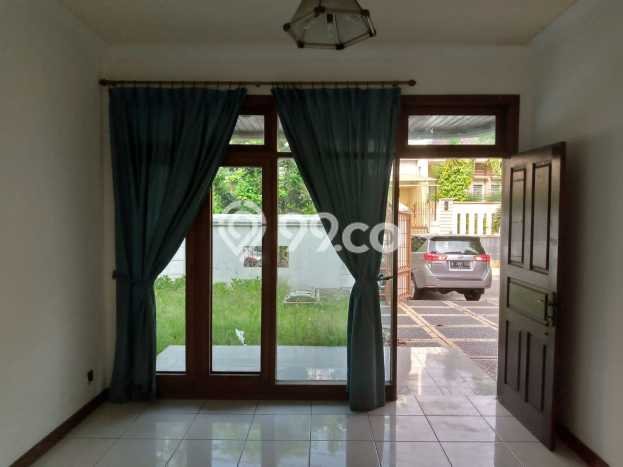 Disewakan Rumah Murah di Sunter Jakarta Utara dengan 4 Kamar Tidur Disewakan Rumah Murah di Sunter Jakarta Utara dengan 4 Kamar Tidur