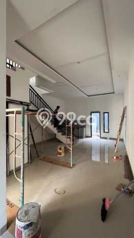Dijual Cepat Rumah Favorit Siap Huni LB 135m2 di Kembangan, Jakarta Barat Dijual Cepat Rumah Favorit Siap Huni LB 135m2 di Kembangan, Jakarta Barat