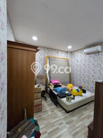 Rumah Elit Modern Tanpa Renovasi di Pegadungan Jakarta Barat Rumah Elit Modern Tanpa Renovasi di Pegadungan Jakarta Barat