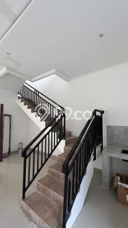 Dijual Cepat Rumah Favorit Siap Huni LB 135m2 di Kembangan, Jakarta Barat Dijual Cepat Rumah Favorit Siap Huni LB 135m2 di Kembangan, Jakarta Barat