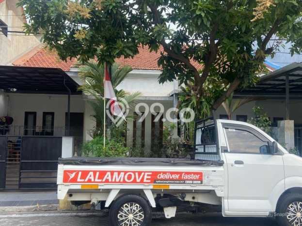 Siap Huni Rumah Mewah 6 Kamar di Rungkut Dekat ke Mana Pun Siap Huni Rumah Mewah 6 Kamar di Rungkut Dekat ke Mana Pun