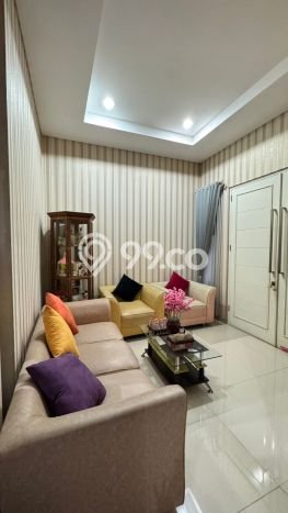 Siap Huni Hunian Elit 4 Kamar di Sambikerep Dekat ke Mana Pun Siap Huni Hunian Elit 4 Kamar di Sambikerep Dekat ke Mana Pun