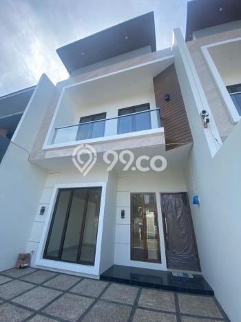 Dijual Rumah Mewah Exclusive di Tenggilis Mejoyo, Surabaya Dijual Rumah Mewah Exclusive di Tenggilis Mejoyo, Surabaya