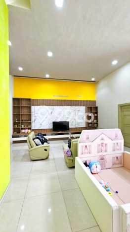 Rumah Elit LB 900m2 Siap Pakai Desain Elegan di Pakuwon Indah, Surabaya Rumah Elit LB 900m2 Siap Pakai Desain Elegan di Pakuwon Indah, Surabaya