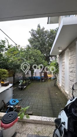 Siap Huni Hunian Elit 4 Kamar di Sambikerep Dekat ke Mana Pun Siap Huni Hunian Elit 4 Kamar di Sambikerep Dekat ke Mana Pun