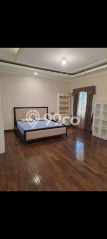 Jarang Ada! Rumah Sewa 5 Kamar Bagus Siap Huni Lippo Karawaci Jarang Ada! Rumah Sewa 5 Kamar Bagus Siap Huni Lippo Karawaci