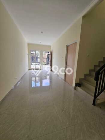 For Sale Hunian Rumah Terawat 3 KT di Gading Serpong, Tangerang For Sale Hunian Rumah Terawat 3 KT di Gading Serpong, Tangerang