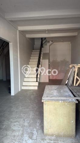 Ruko untuk disewa di Panongan punya LT 1300m2 & LB 27m2 harga sewa kompetitif Ruko untuk disewa di Panongan punya LT 1300m2 & LB 27m2 harga sewa kompetitif