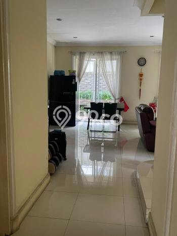 For Sale! Luxury House LT 200m2 Desain Elegan di Modernland For Sale! Luxury House LT 200m2 Desain Elegan di Modernland