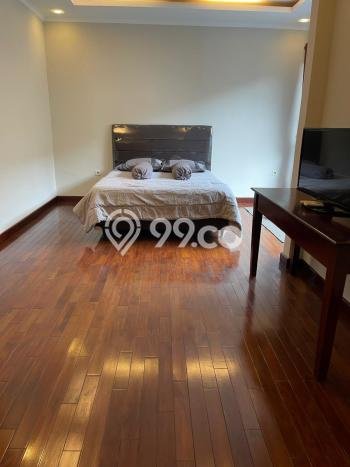 Hunian Mewah Siap Huni LT 128m2 di BSD, Tangerang Selatan Hunian Mewah Siap Huni LT 128m2 di BSD, Tangerang Selatan