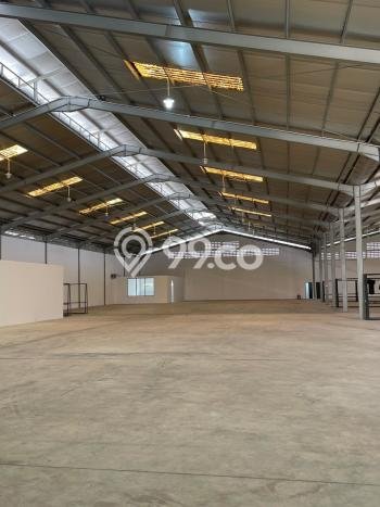 For Rent Gudang Premium Kawasan Jatake, Luas 2640m2m², Area Utama For Rent Gudang Premium Kawasan Jatake, Luas 2640m2m², Area Utama