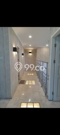 Jarang Ada! Rumah Sewa 5 Kamar Bagus Siap Huni Lippo Karawaci Jarang Ada! Rumah Sewa 5 Kamar Bagus Siap Huni Lippo Karawaci