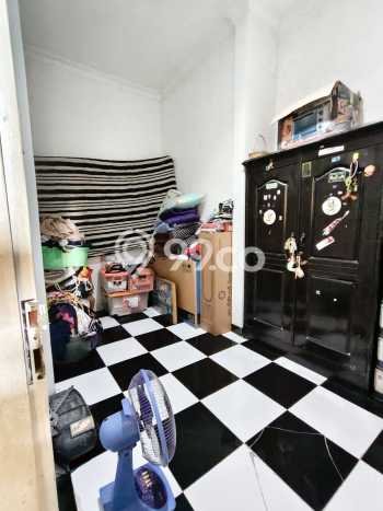 For Sale Hunian Rumah Nyaman 5 KT di Taman Royal, Tangerang For Sale Hunian Rumah Nyaman 5 KT di Taman Royal, Tangerang