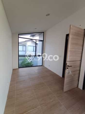 INVESTASI CERDAS! Rumah Premium Lippo Karawaci, Tangerang, LT 82m2m² Luas Bangunan 68m2m² INVESTASI CERDAS! Rumah Premium Lippo Karawaci, Tangerang, LT 82m2m² Luas Bangunan 68m2m²