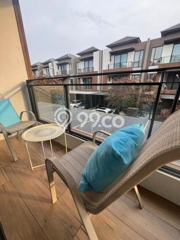 Disewakan! Rumah 4 Kamar Tidur &
5 Kamar Mandi di BSD City, Tangerang Disewakan! Rumah 4 Kamar Tidur &
5 Kamar Mandi di BSD City, Tangerang