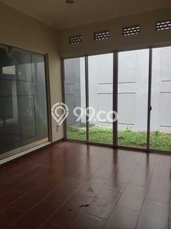 Rumah Luxury Modern Tanpa Renovasi di BSD Tangerang Rumah Luxury Modern Tanpa Renovasi di BSD Tangerang
