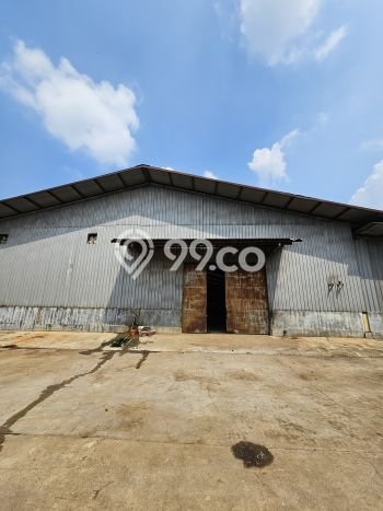 Gudang paling strategis disewakan di Curug Tangerang Gudang paling strategis disewakan di Curug Tangerang