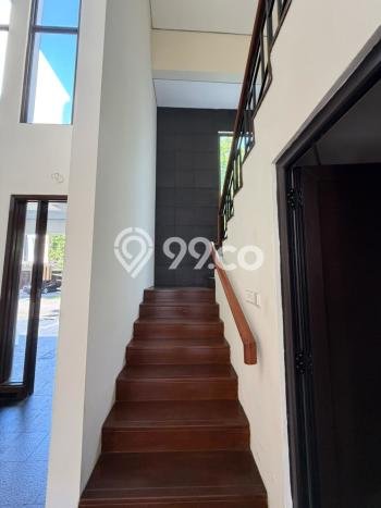 Rumah Luxury Modern Siap Huni di BSD Tangerang Rumah Luxury Modern Siap Huni di BSD Tangerang