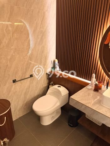Disewakan Hunian Konsep Modern di BSD Tangerang Selatan dengan 5 Kamar Disewakan Hunian Konsep Modern di BSD Tangerang Selatan dengan 5 Kamar