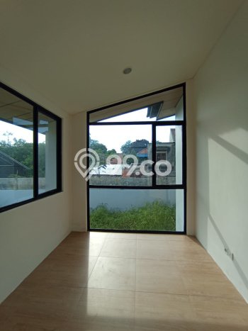 Disewakan! Rumah 2 Kamar Tidur &
3 Kamar Mandi di Lippo Karawaci, Tangerang Disewakan! Rumah 2 Kamar Tidur &
3 Kamar Mandi di Lippo Karawaci, Tangerang