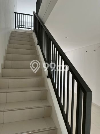 FOR RENT! Ruko di Gading Serpong Cocok untuk Bisnis 163m2 FOR RENT! Ruko di Gading Serpong Cocok untuk Bisnis 163m2